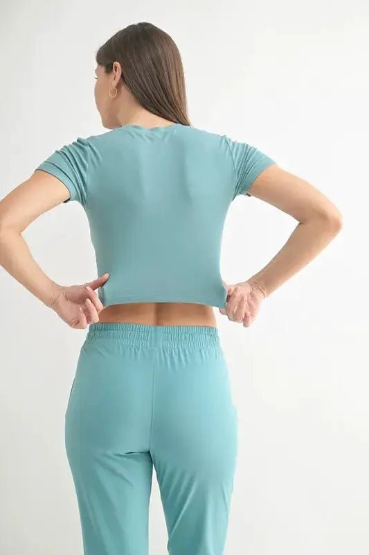 MONO B Essential Micro - ribbed Cropped Athleisure Tee - Fritsch & Co.