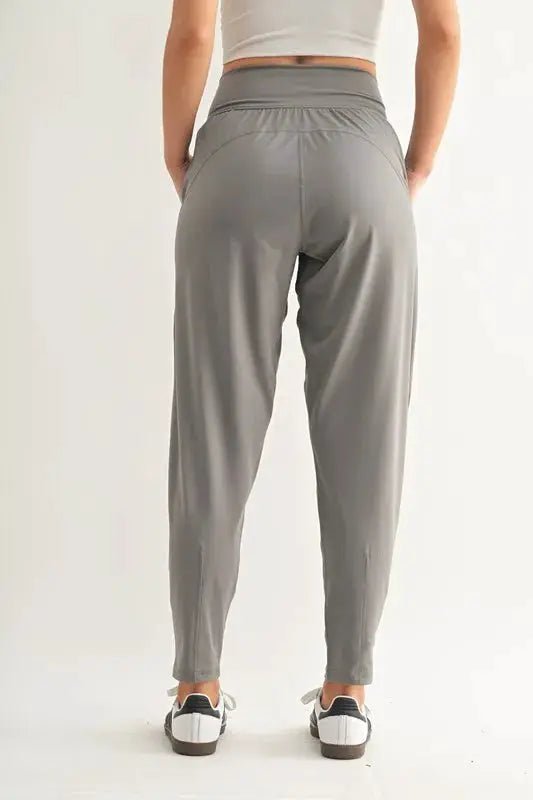 MONO B Flowbarrel High Waist Active Pants - Fritsch & Co.