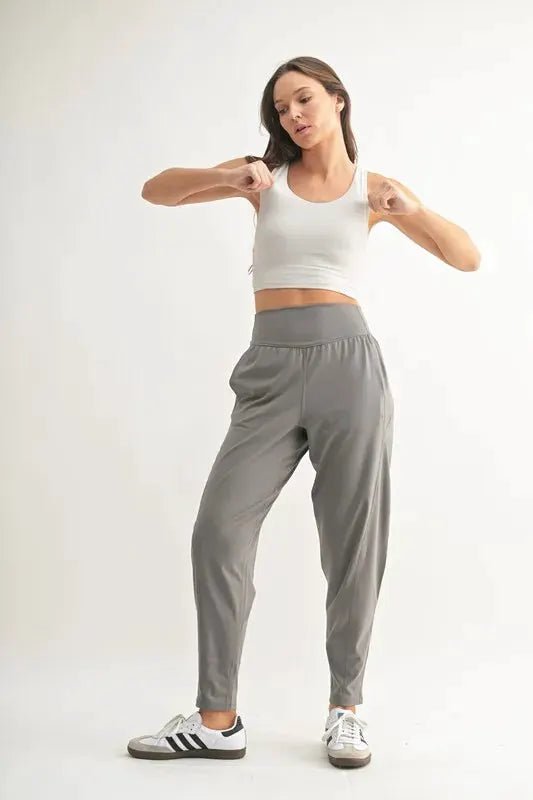 MONO B Flowbarrel High Waist Active Pants - Fritsch & Co.