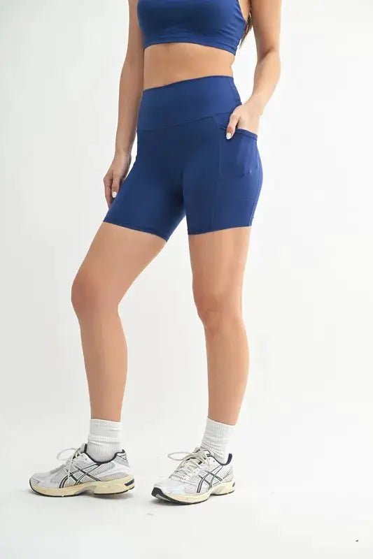 MONO B Venice Cloud Light Sculpt Biker Shorts - Fritsch & Co.