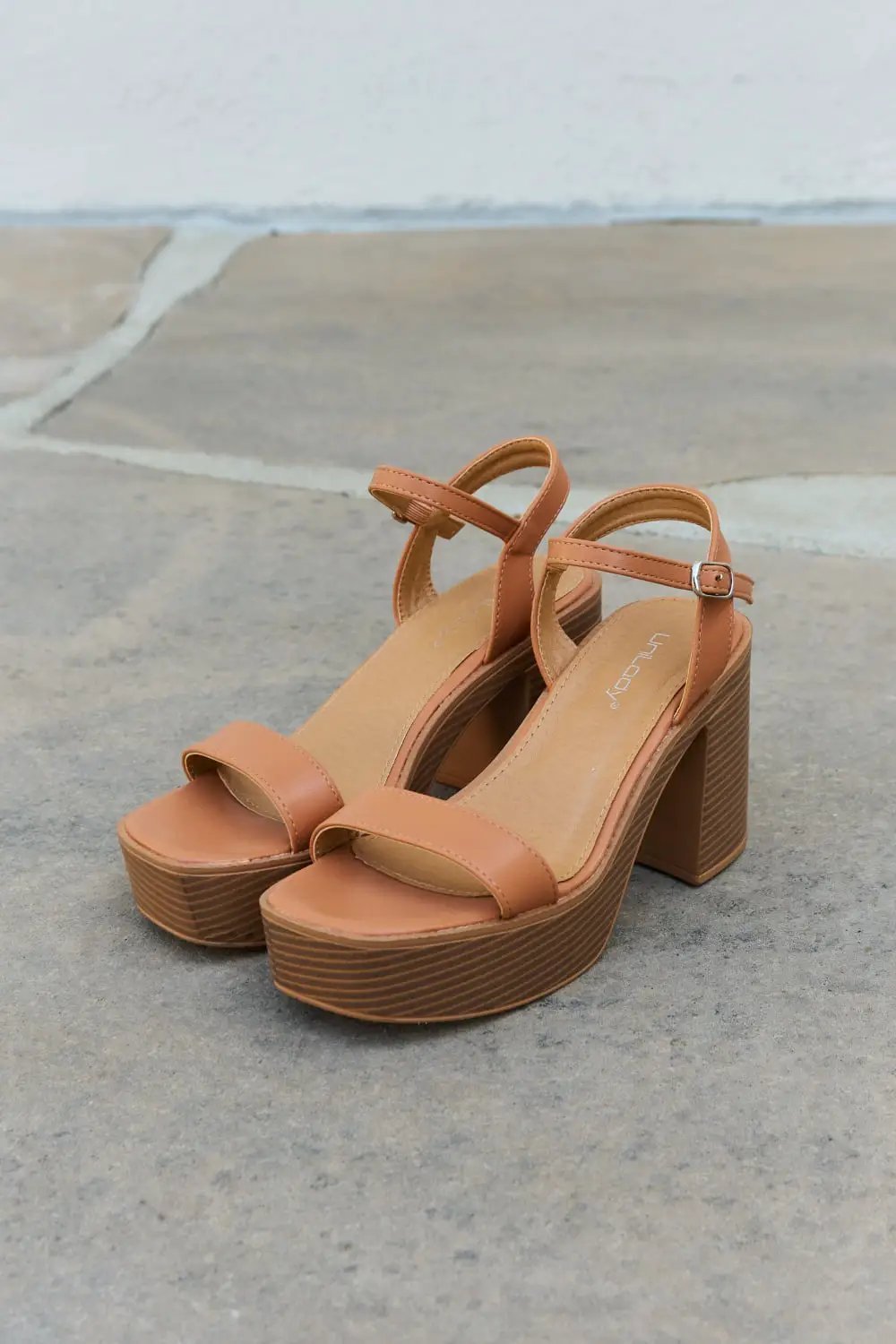 Weeboo Feel It Platform Heel Sandals - Fritsch & Co.