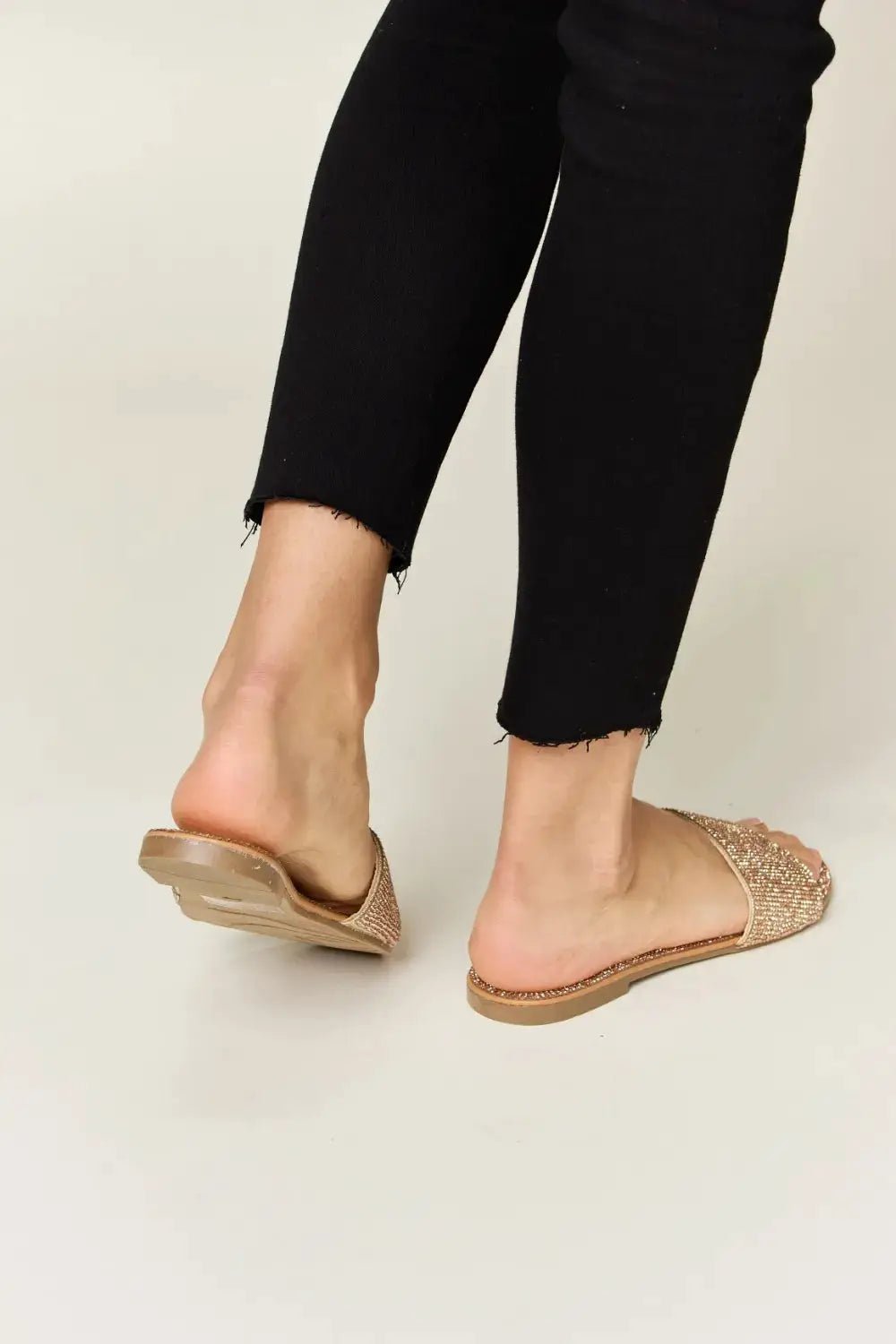 WILD DIVA Rhinestone Open Toe Flat Sandals - Fritsch & Co.